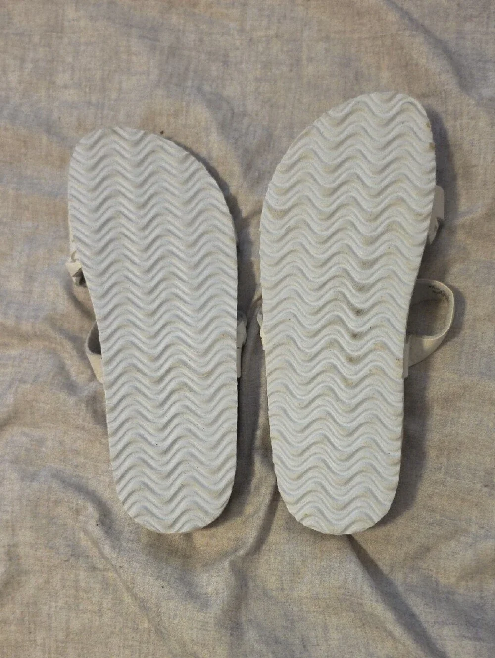 White Braided Strap Kids Sandals - 7/8
